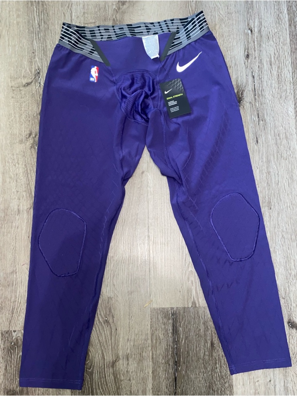NWT Nike Men XL-T Purple Basketball Compression Tights